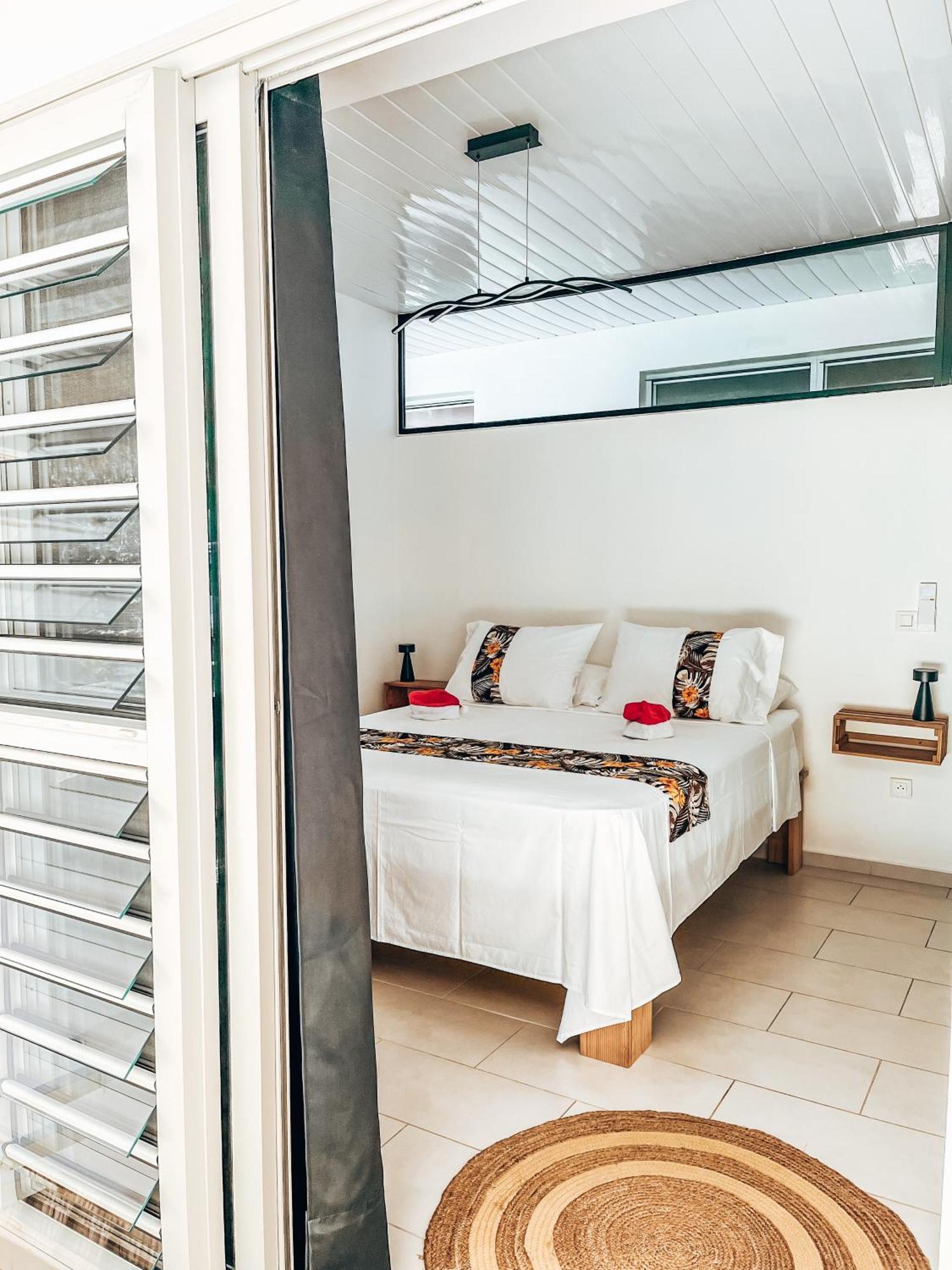 Vaikea Fare Apartment Mahina Luaran gambar